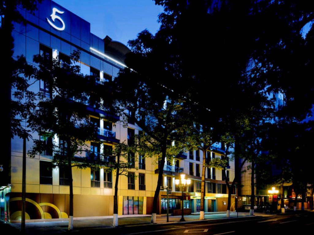 LN Hotel Five 전경