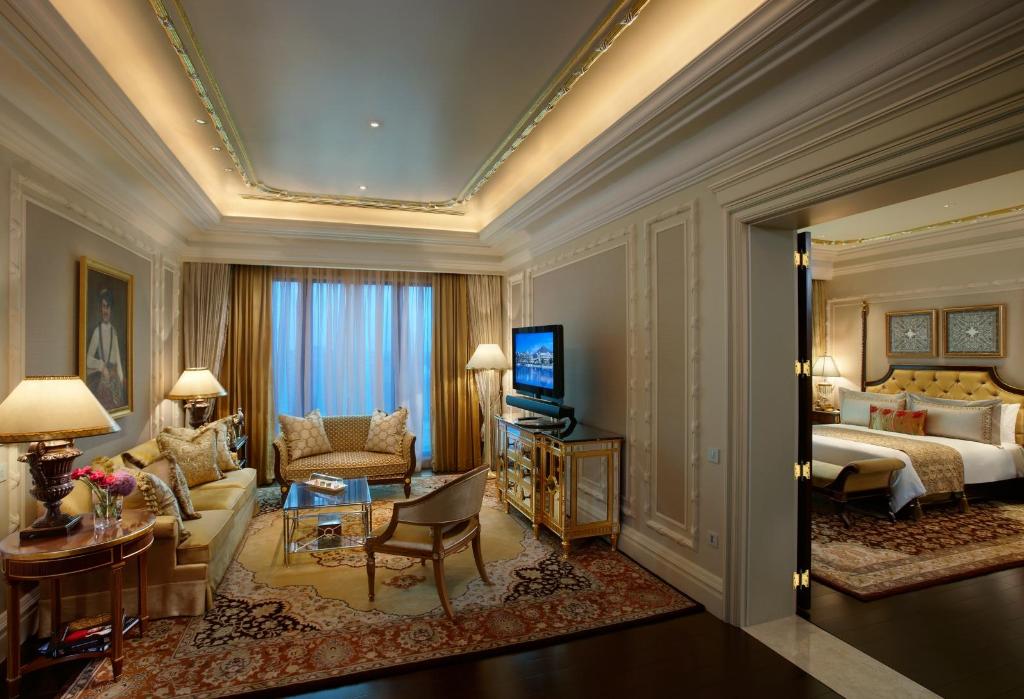 Presidential Suite - Bed