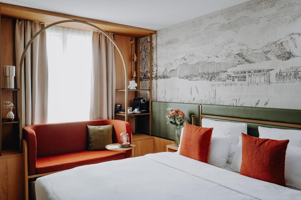 Standard Double - Bedroom