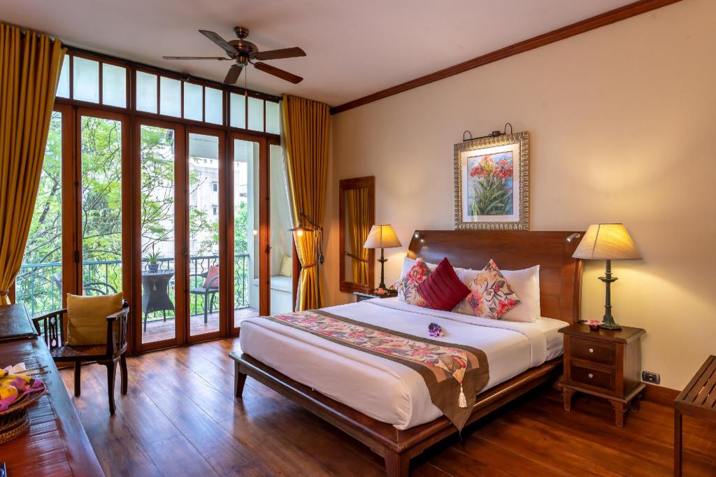 Studio with breakfast