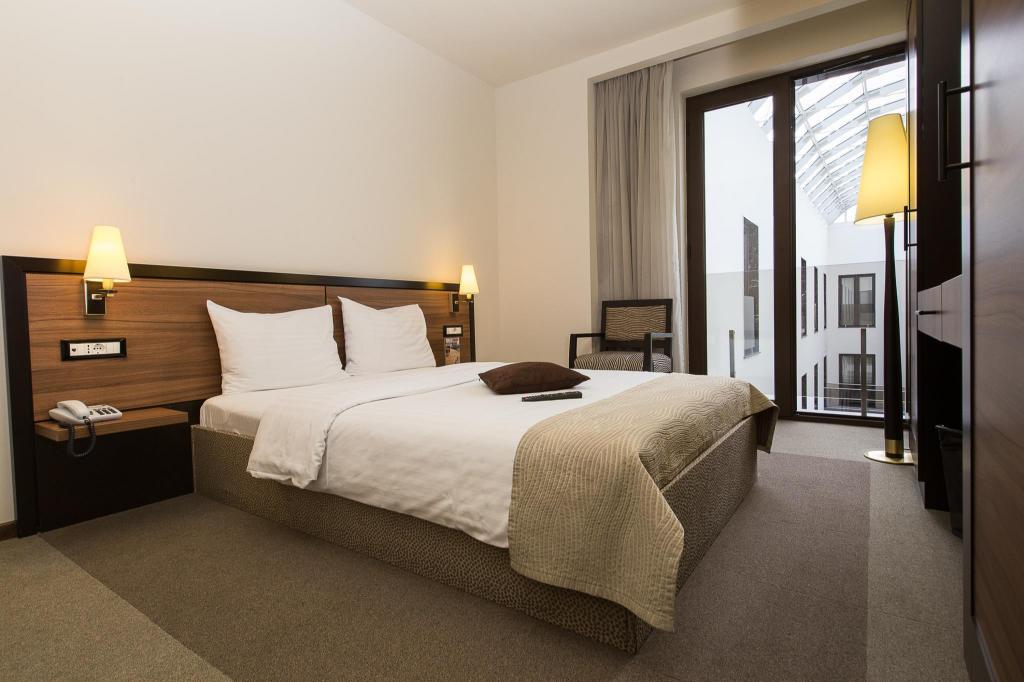 Standard Double Room (No View)