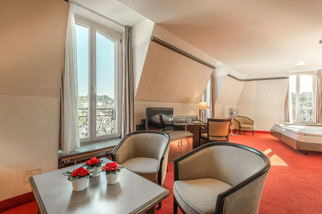 Junior Suite - Guestroom