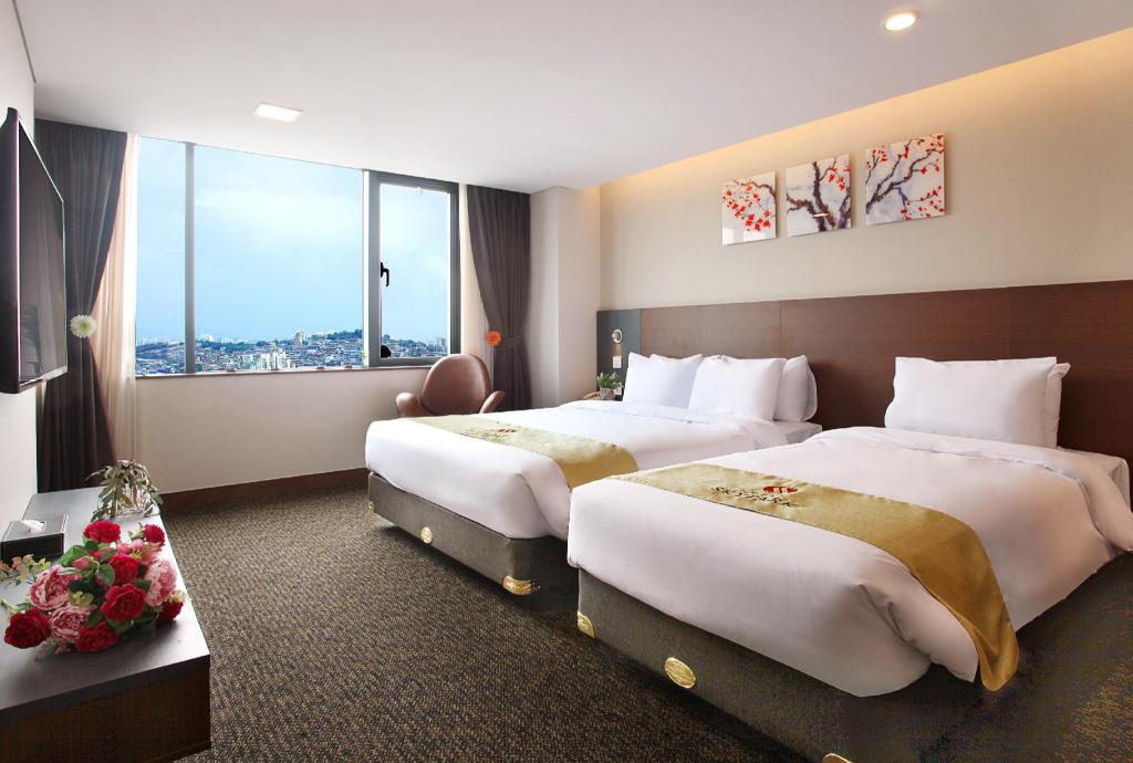 Standard Twin Room - Free Upgrade to Deluxe Twin Room - Guestroom