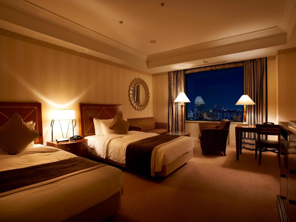 Superior River View Triple Room - Smoking - Guestroom