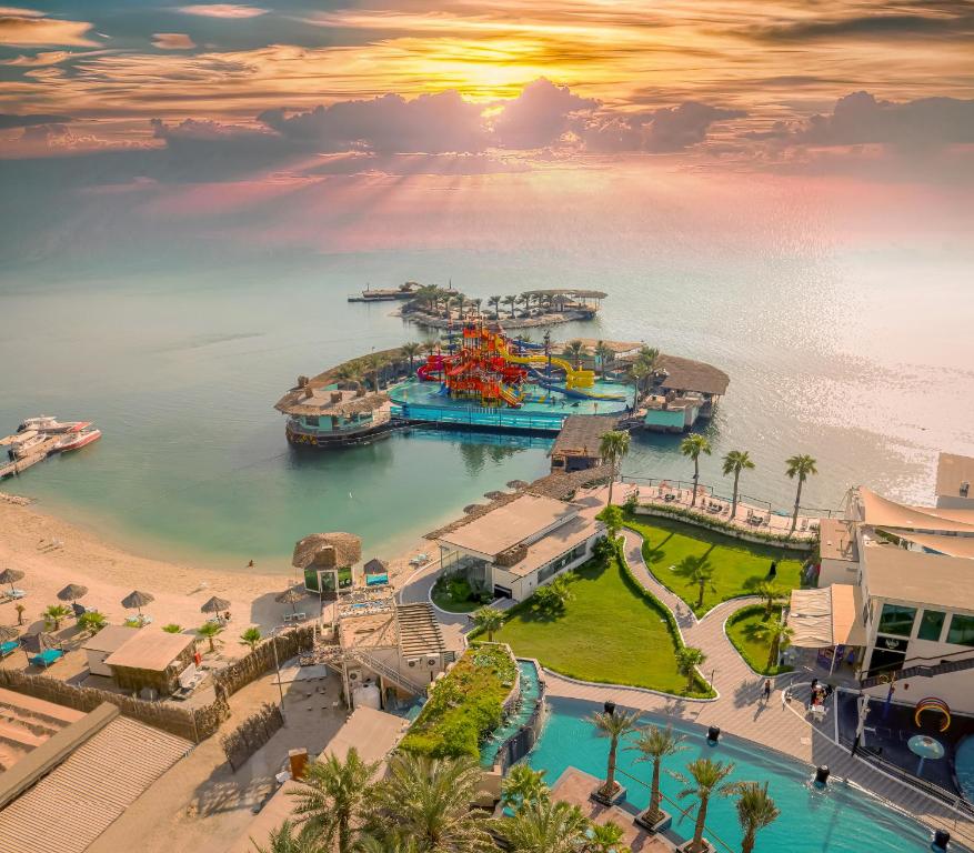 Lagoona Beach Luxury Resort and Spa 전경