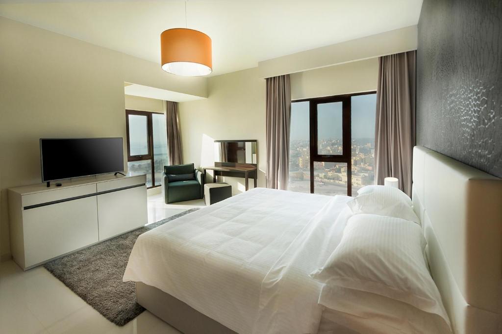 One Bedroom Deluxe Partial Ocean View - Suite room