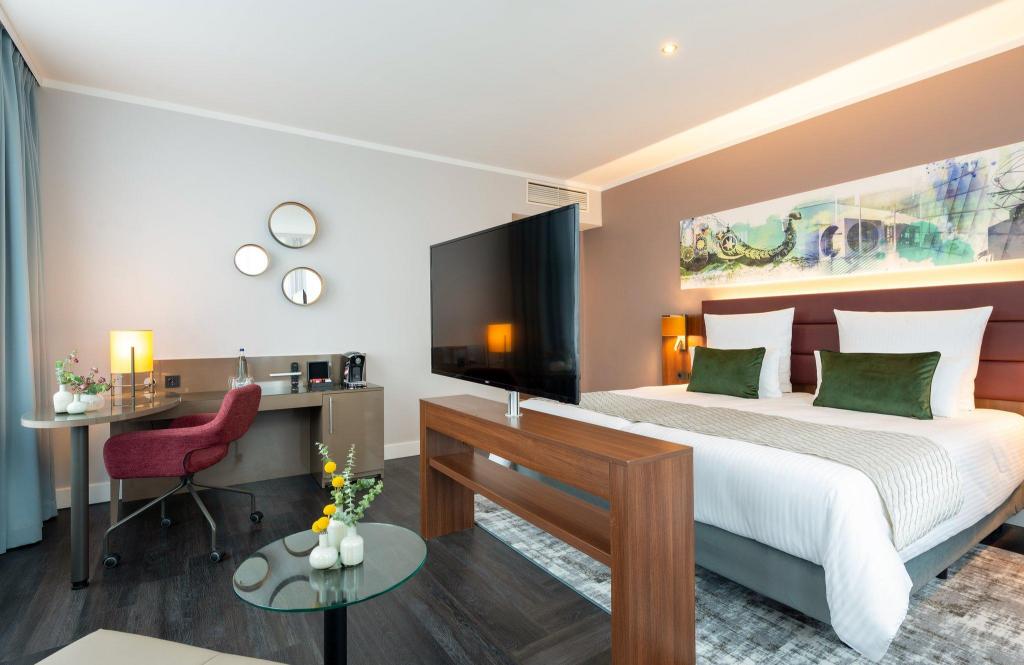 Junior Suite - Bedroom