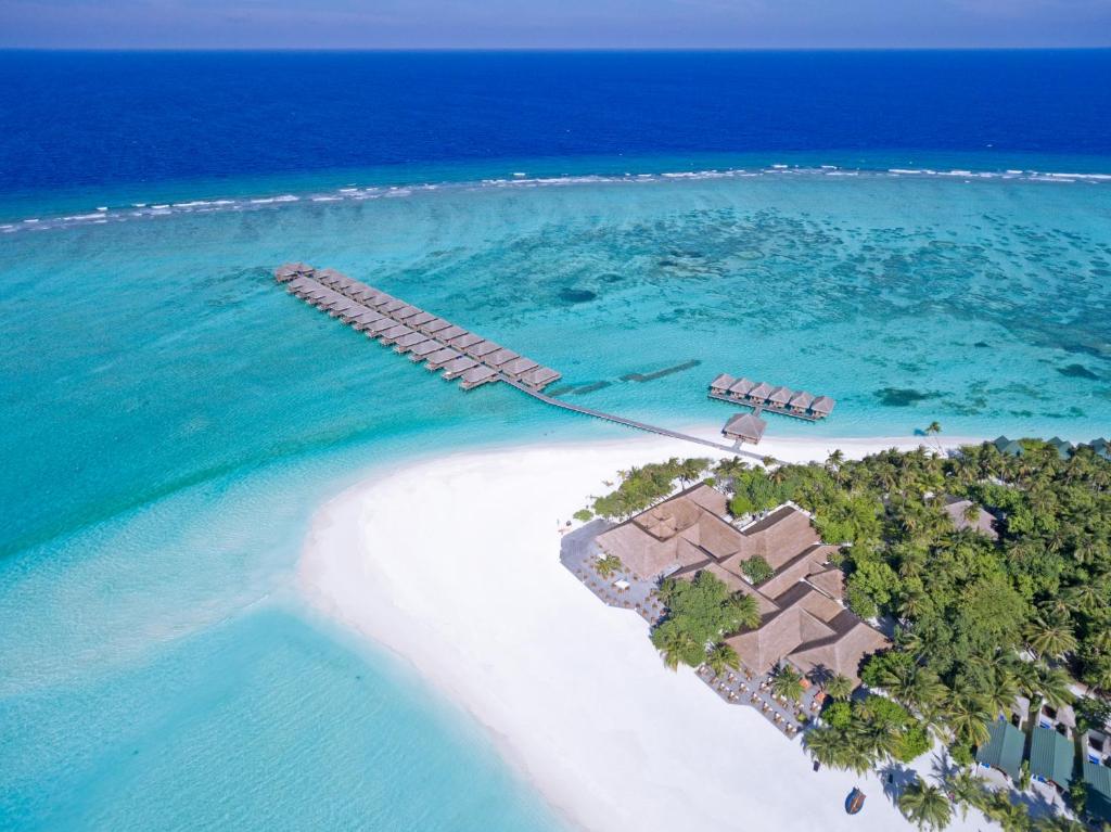 Meeru Maldives Resort Island 전경