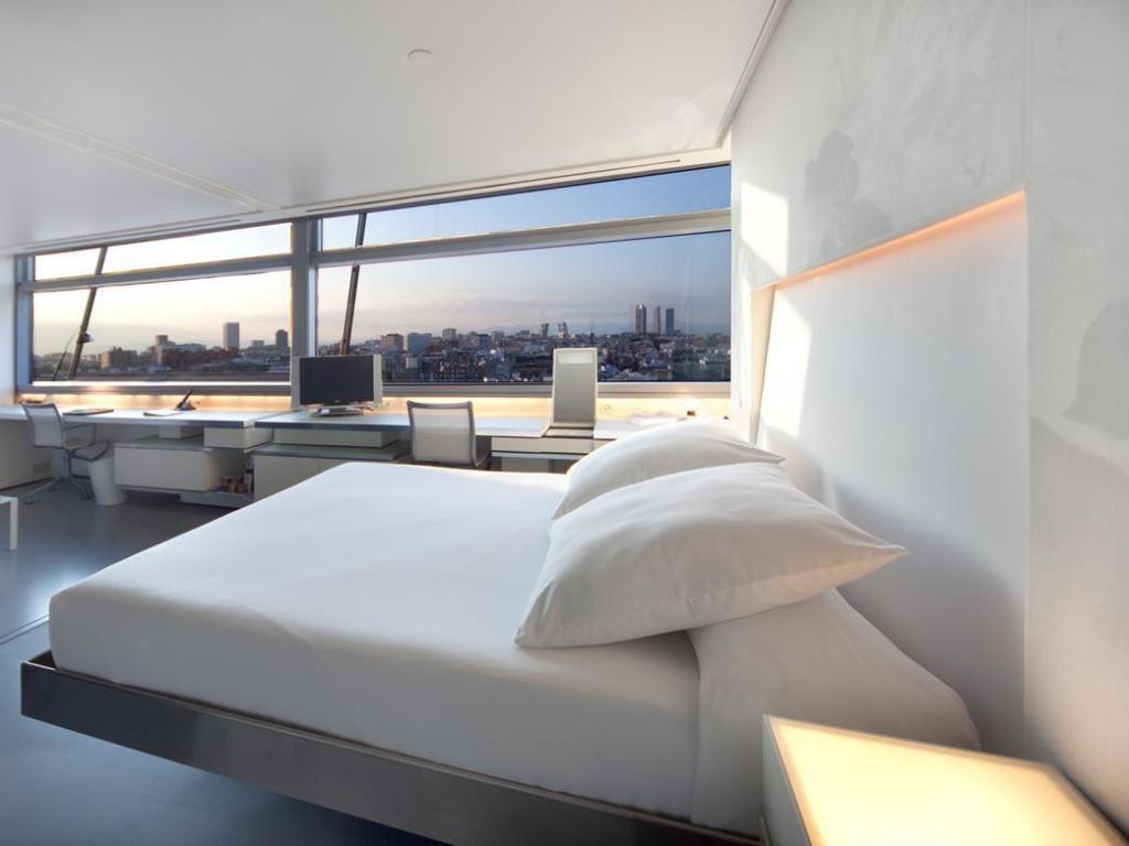 Suite Executive by JEAN NOUVEL