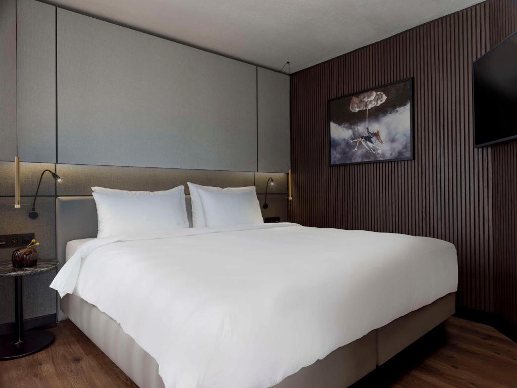 One Bedroom Suite - Suite room