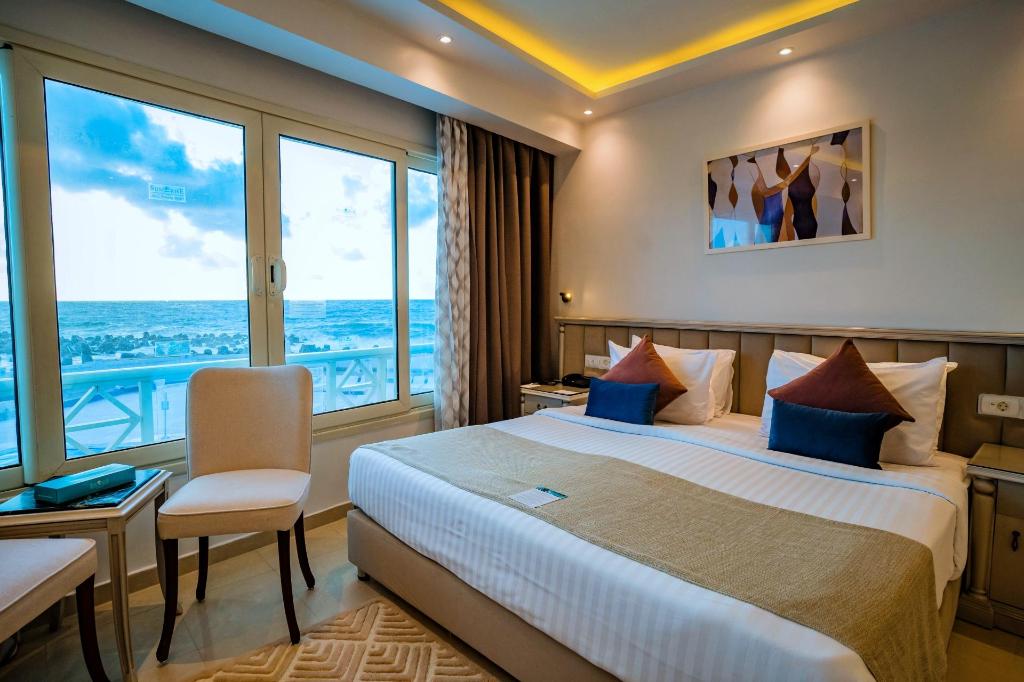 Junior Jacuzzi Suite - Bedroom