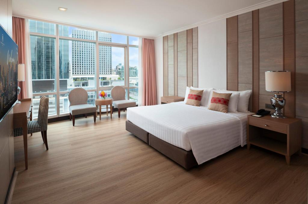 Luxury (Main Tower) - View