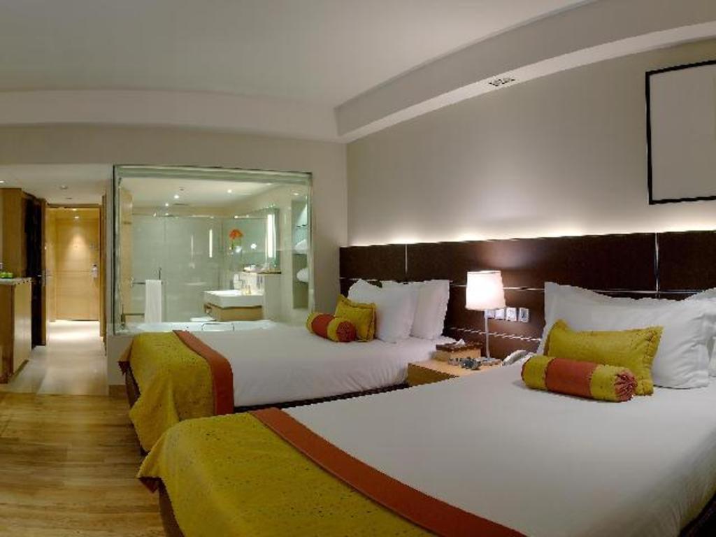 Deluxe Twin Room - Bed