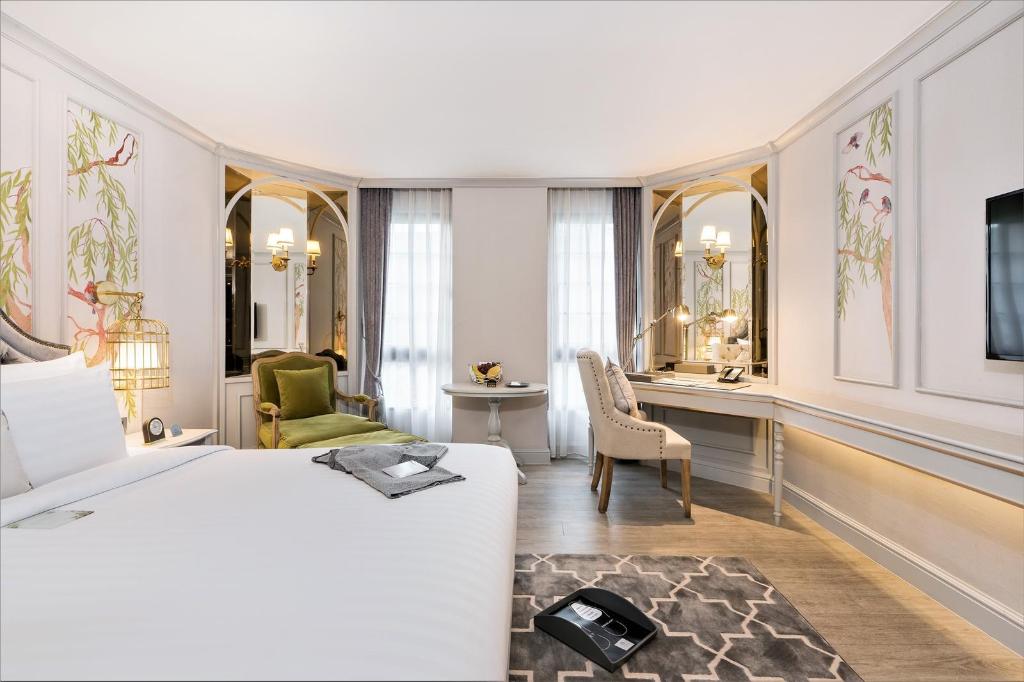 Deluxe Suite - View