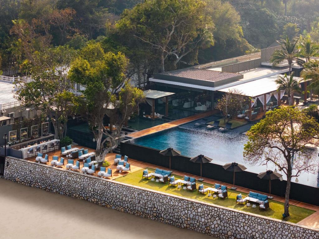 V Villas Hua Hin MGallery by Sofitel 전경